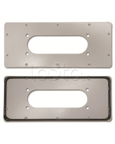 Фланец для ST с перфорацией, тип 4, 443x153 мм DKC R5FPST02 в Санкт-Петербурге Аксессуары для стоек и шкафов Pintop.ru