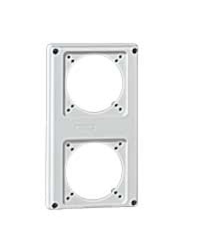 Панель лицевая Legrand 057713 в Санкт-Петербурге Аксессуары для кабель-канала Pintop.ru