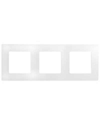 Рамка Etika белый Legrand 672503 в Санкт-Петербурге Аксессуары для кабель-канала Pintop.ru
