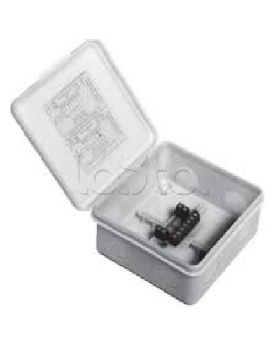 Коробка монтажная Спектрон МК04 в Санкт-Петербурге Комутационные взрывозащищенные коробки Pintop.ru